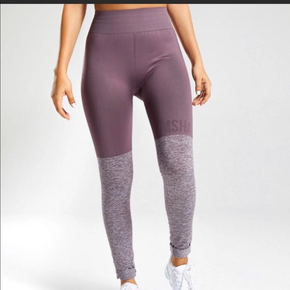Gym shark leggings | size M